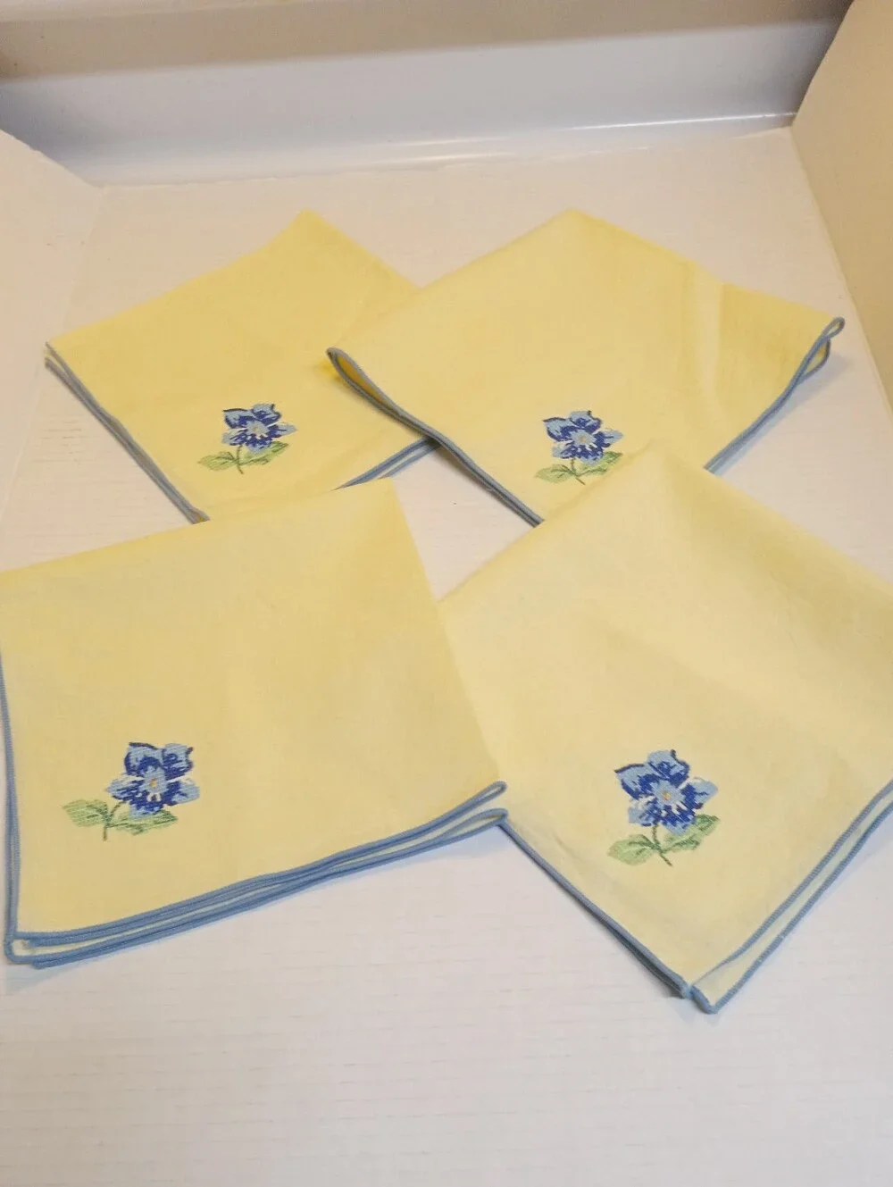 Vintage Cloth Napkins 4 Cream Color With Blue Floral Print Blue Trim 16